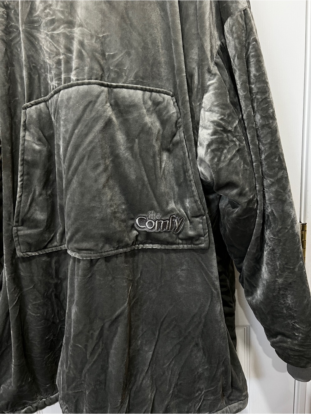The Comfy Original Oversized Microfiber & Sherpa Wearable Blanket Gray One Size - Picture 7 of 9